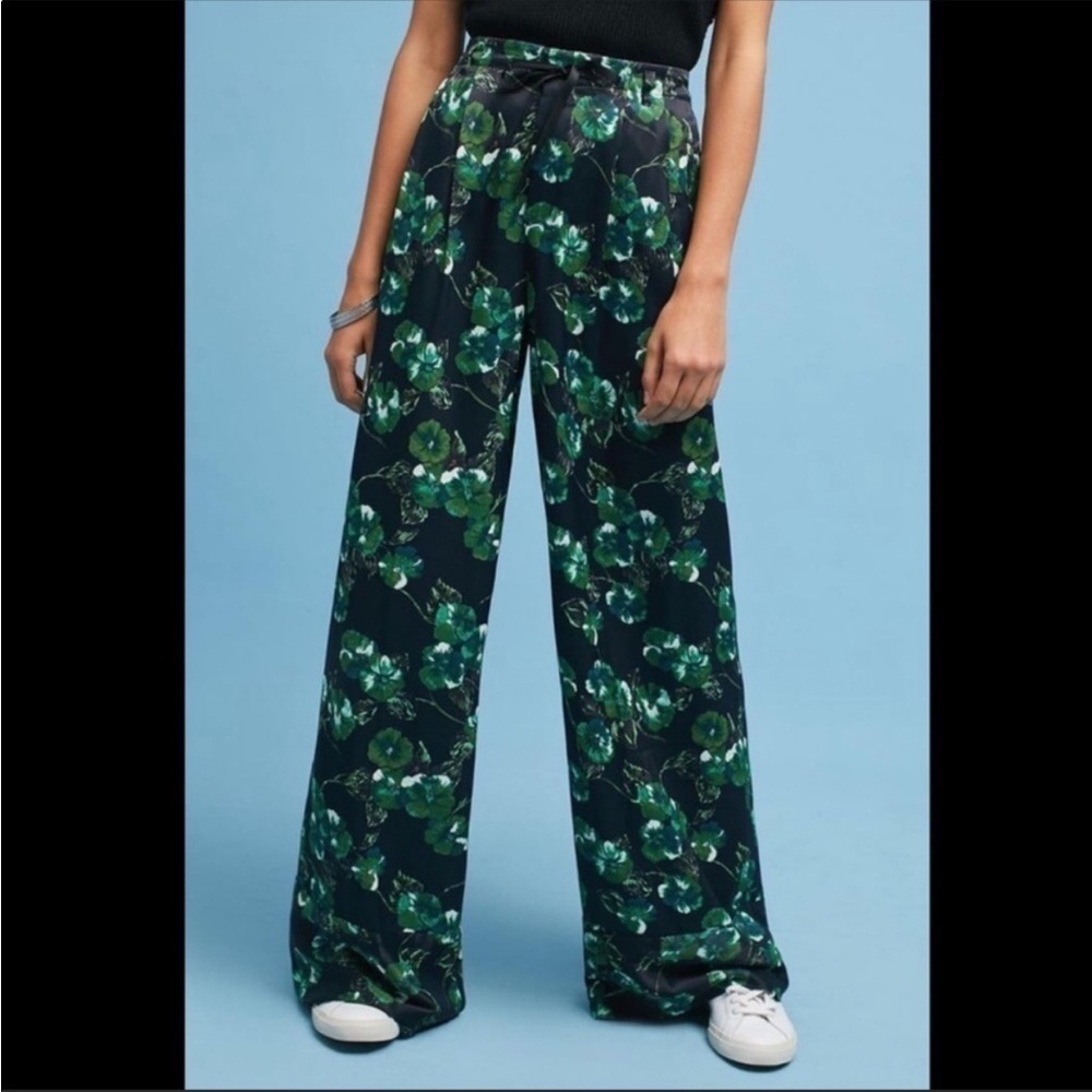 Floral pattern wide leg trousers